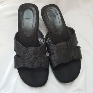 Women's Back Thom McAn slip on sandal